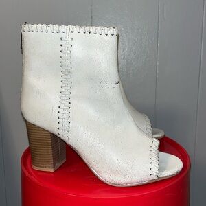 Roper Cracked Paint Open Toed Heels